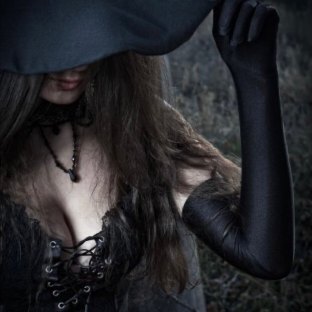 Meet your Posher, Tonya